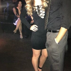Black lulus dress